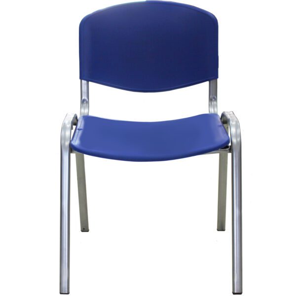 Silla de polipropileno azul apilable con estructura metálica para uso institucional