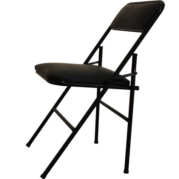 Silla plegable negra con tapizado en ecocuero y estructura metálica